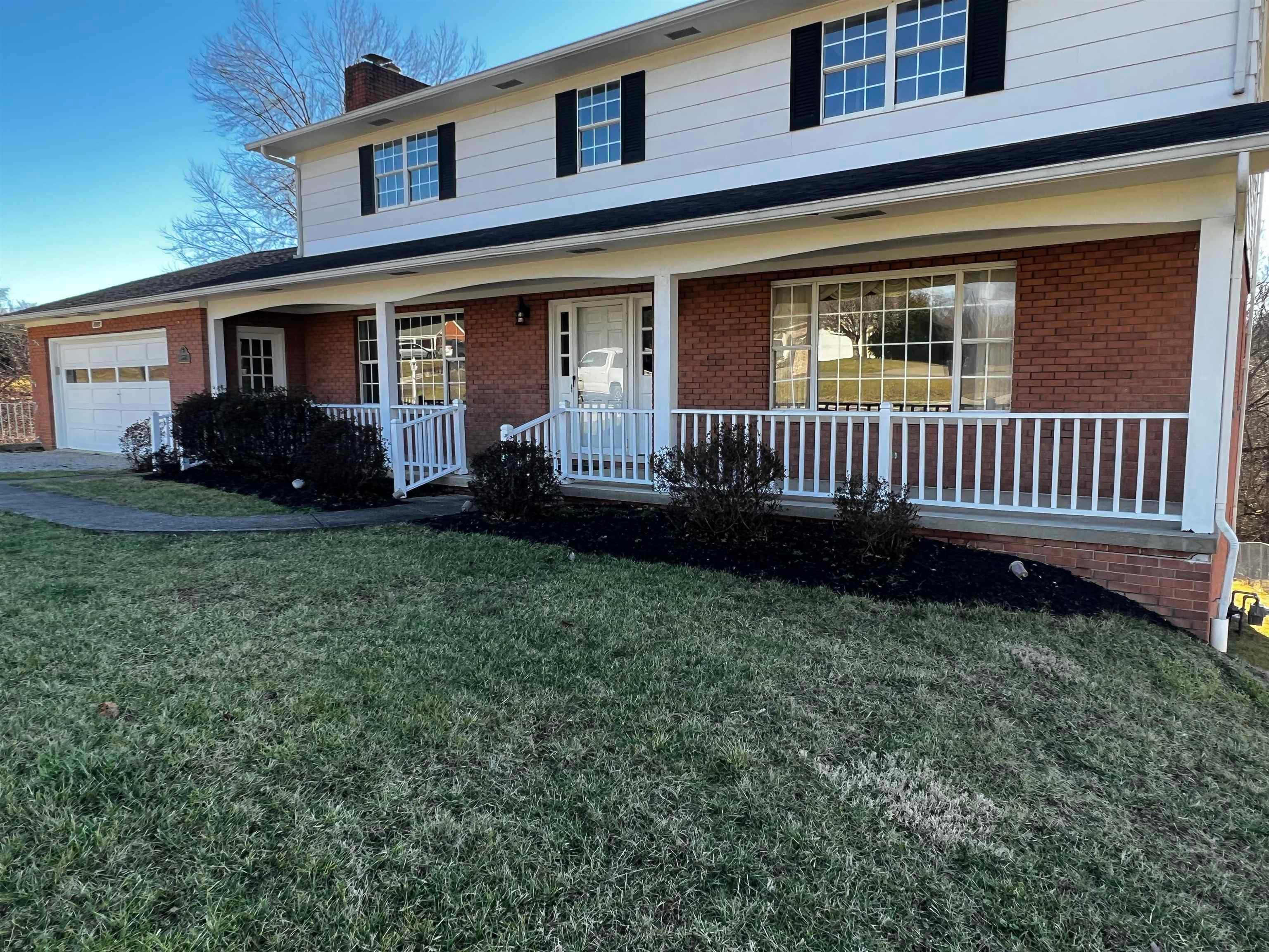 5995 East Pea Ridge Road Huntington, WV 25705 - Photo 2 of 31 Gallery Image 2