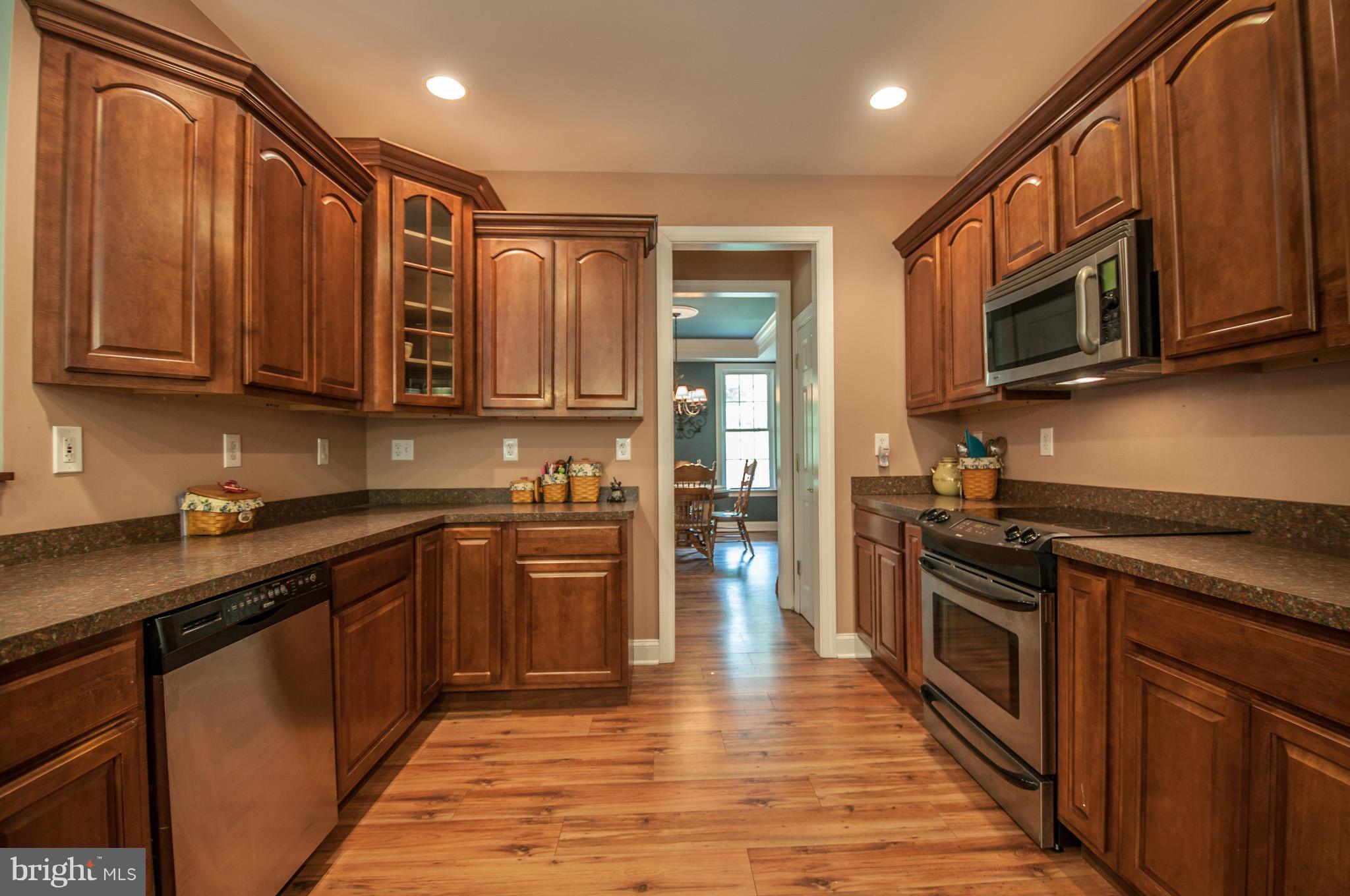 8531 Comorn Road King George, VA 22485 - Photo 4 of 29 Kitchen