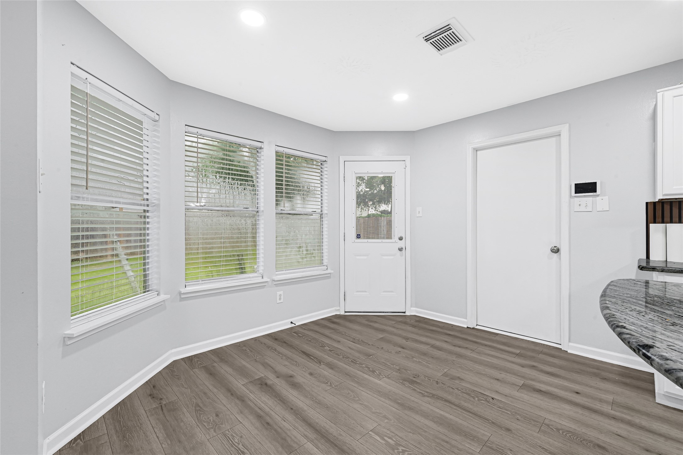 15019 Dunster Lane Channelview, TX 77530 - Photo 7 of 27