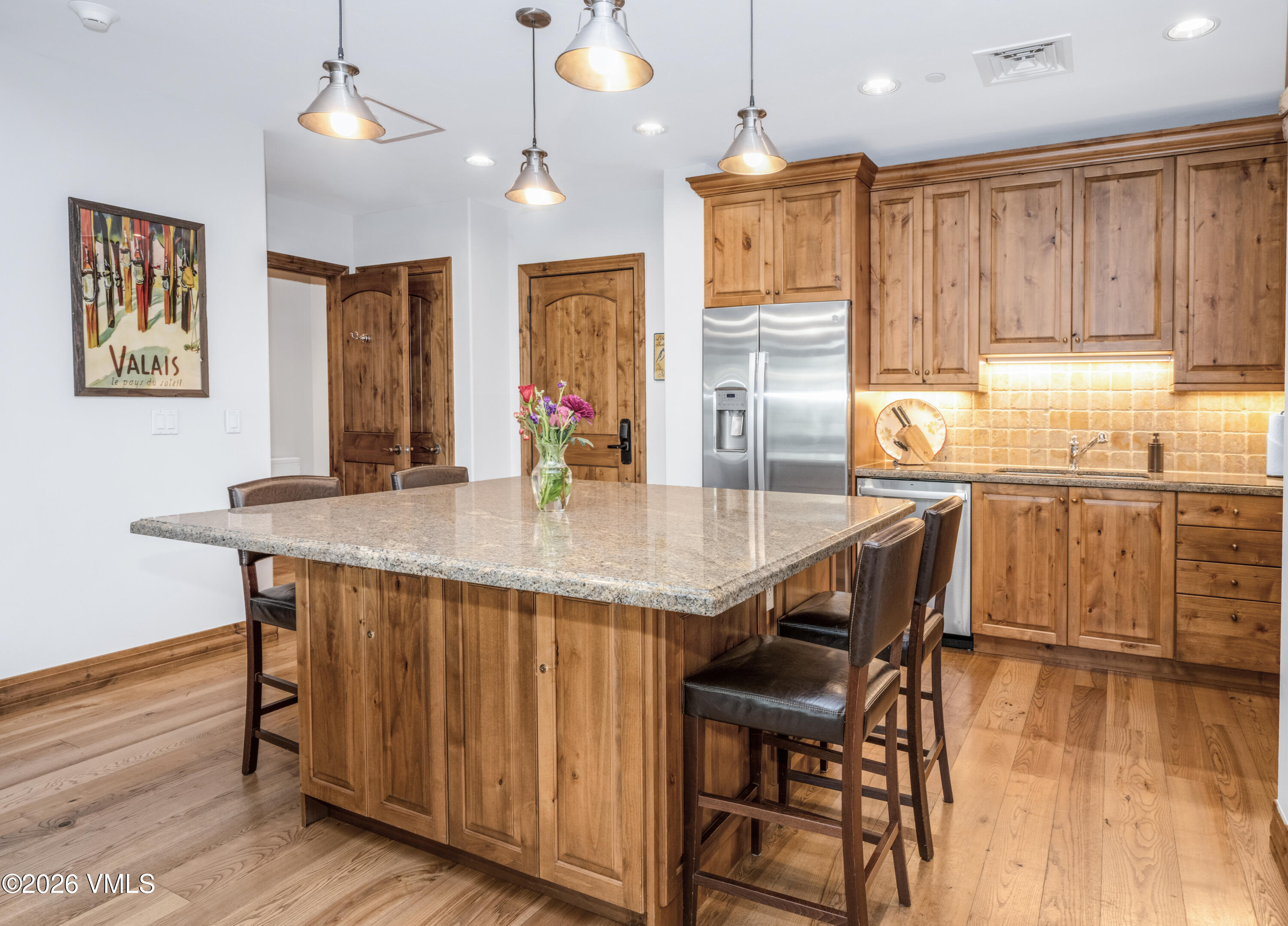 300 Prater Road, Unit B305 Avon, CO 81620 - Photo 5 of 42 300-Prater-Ln-B-305_04