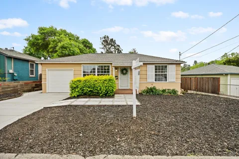 $619,000 | 218 Hillcrest Avenue, Benicia, CA 94510