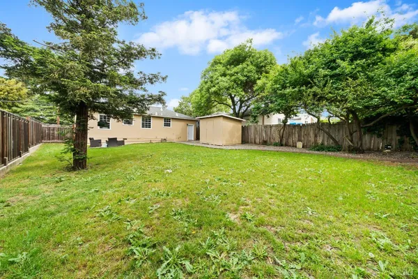 $639,000 | 218 Hillcrest Avenue, Benicia, CA 94510