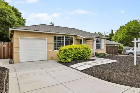$639,000 | 218 Hillcrest Avenue, Benicia, CA 94510