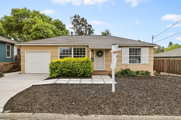 $639,000 | 218 Hillcrest Avenue, Benicia, CA 94510