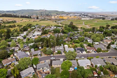 $639,000 | 218 Hillcrest Avenue, Benicia, CA 94510