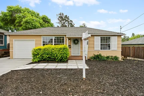 $639,000 | 218 Hillcrest Avenue, Benicia, CA 94510