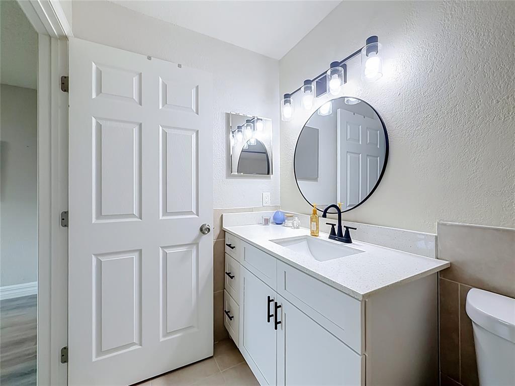5144 Conroy Road, Unit 13 Orlando, FL 32811 - Photo 22 of 39 Gallery Image 22