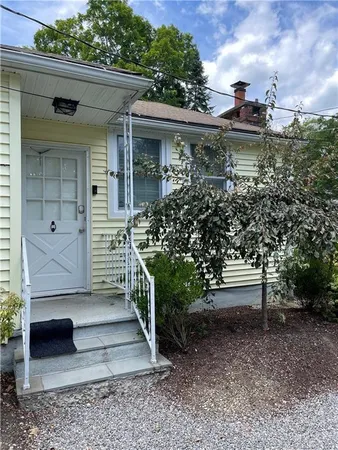 $2,400 | 6 Brunetto Grove, Morris, CT 06763