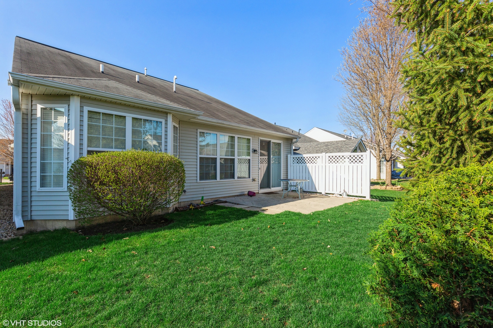 13944 Chanwahon Road Huntley, IL 60142 - Photo 12 of 13 Gallery Image 12