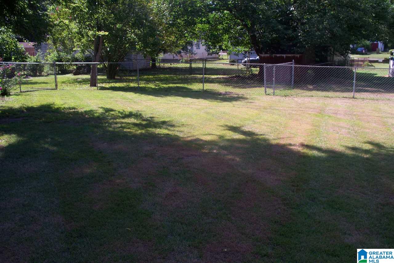 1400 Woodward Road Midfield, AL 35228 - Photo 9 of 26