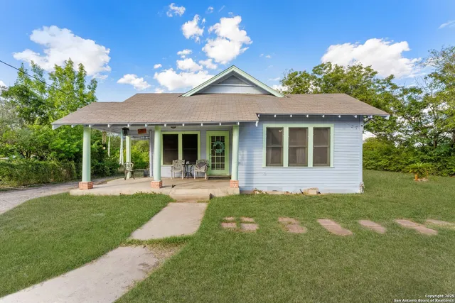 $175,000 | 1427 East Pyron Avenue, San Antonio, TX 78214