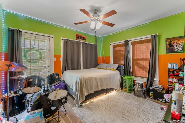 $175,000 | 1427 East Pyron Avenue, San Antonio, TX 78214