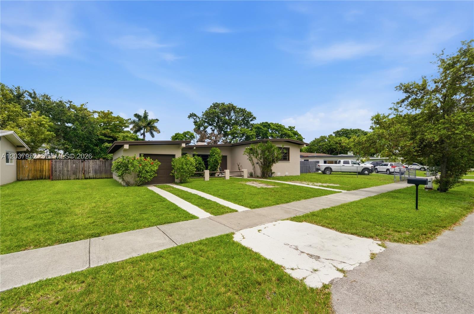 20525 Jacaranda Road Cutler Bay, FL 33189 - Photo 28 of 33