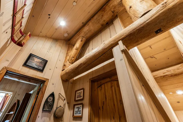 a view of an entryway