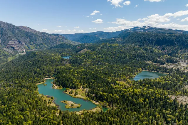 a view of lake with mountain