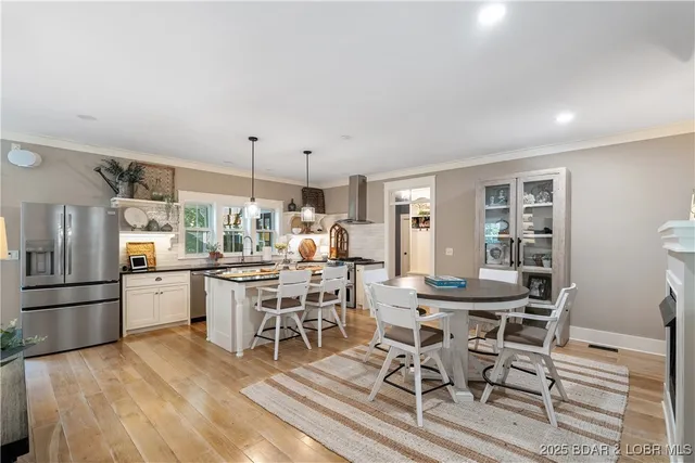 $1,400,000 | 336 Cherry Hill Lane, Lake Ozark, MO 65049