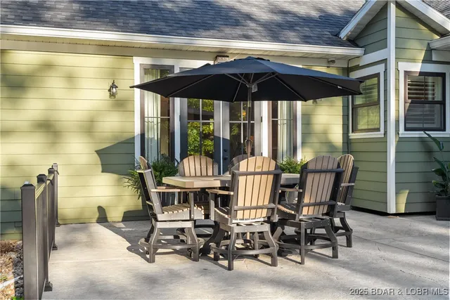 $1,400,000 | 336 Cherry Hill Lane, Lake Ozark, MO 65049