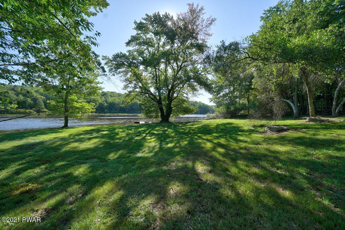 114 Wynooska Road Greentown, PA 18426 - Photo 23 of 29 Lake Frontage