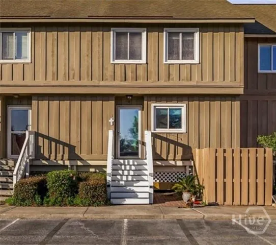 $2,500 | 12502 Apache Avenue, Unit 4, Savannah, GA 31419