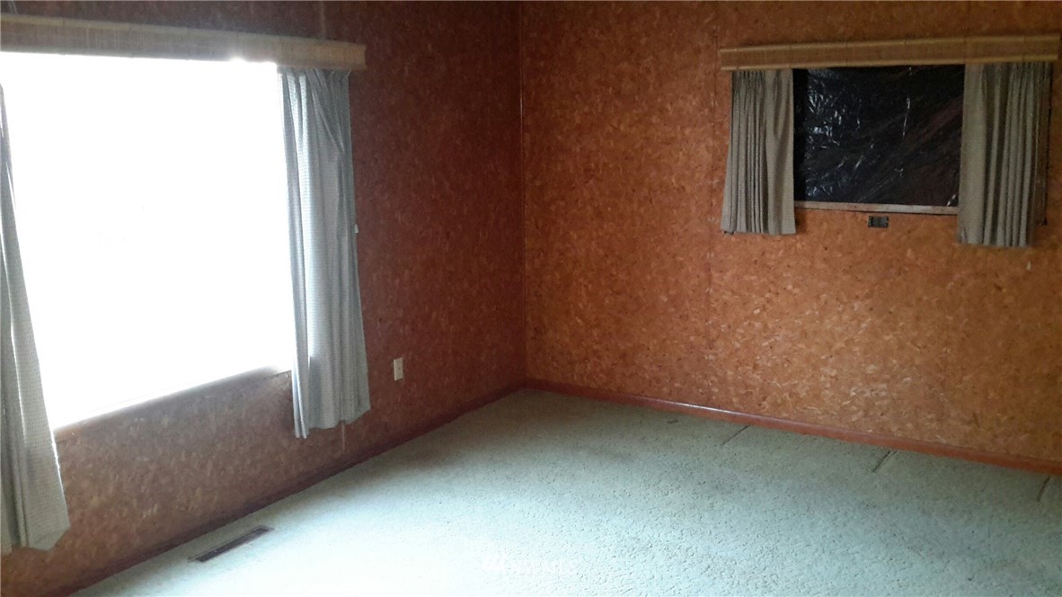 1017 Wicker Road Sedro-Woolley, WA 98284 - Photo 21 of 24 Gallery Image 21