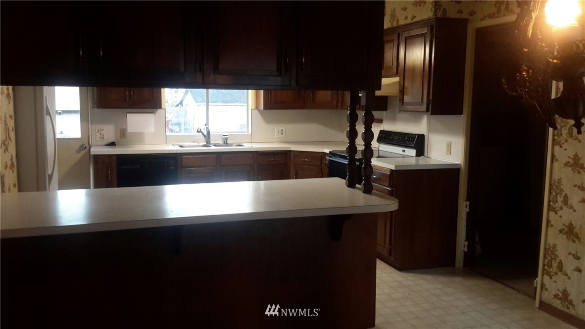 1017 Wicker Road Sedro-Woolley, WA 98284 - Photo 10 of 24 Gallery Image 10