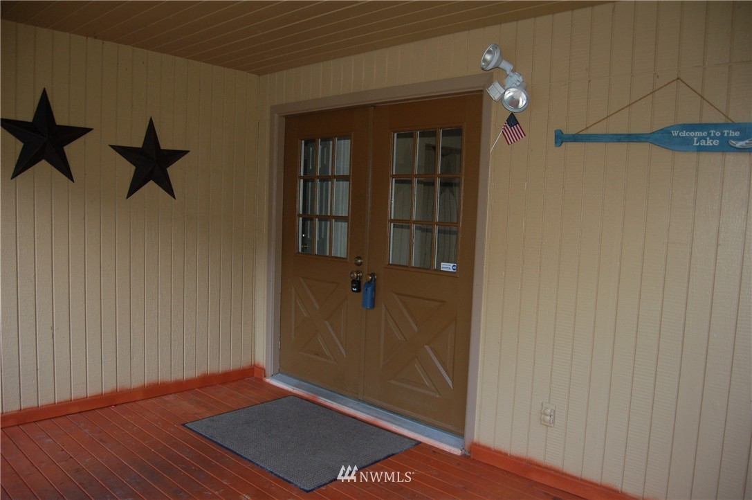 1113 Southwest Lake Roesiger Road Snohomish, WA 98290 - Photo 2 of 18