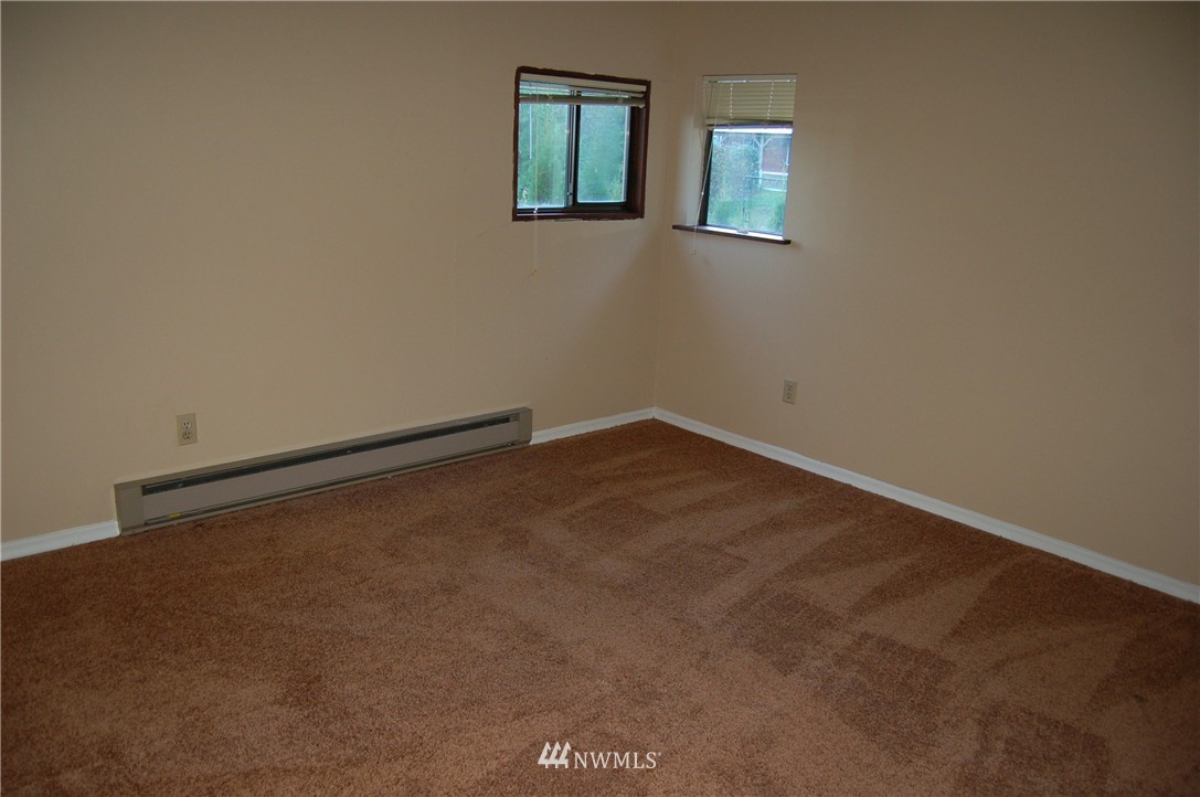 1113 Southwest Lake Roesiger Road Snohomish, WA 98290 - Photo 9 of 18
