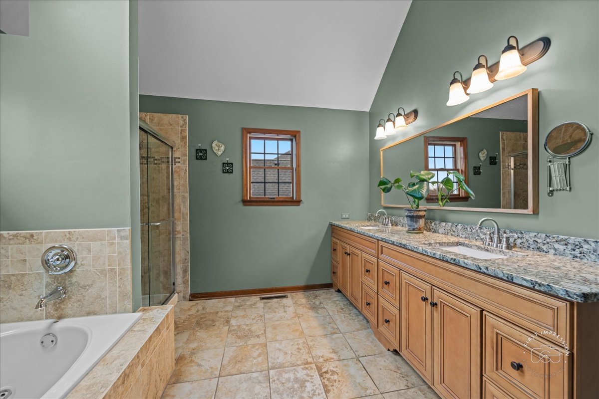 1631 Eagle Brook Drive Geneva, IL 60134 - Photo 17 of 31