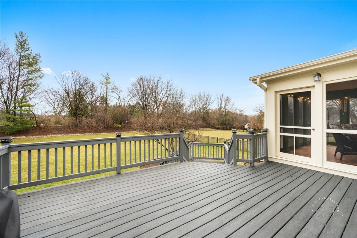 1631 Eagle Brook Drive Geneva, IL 60134 - Photo 27 of 31