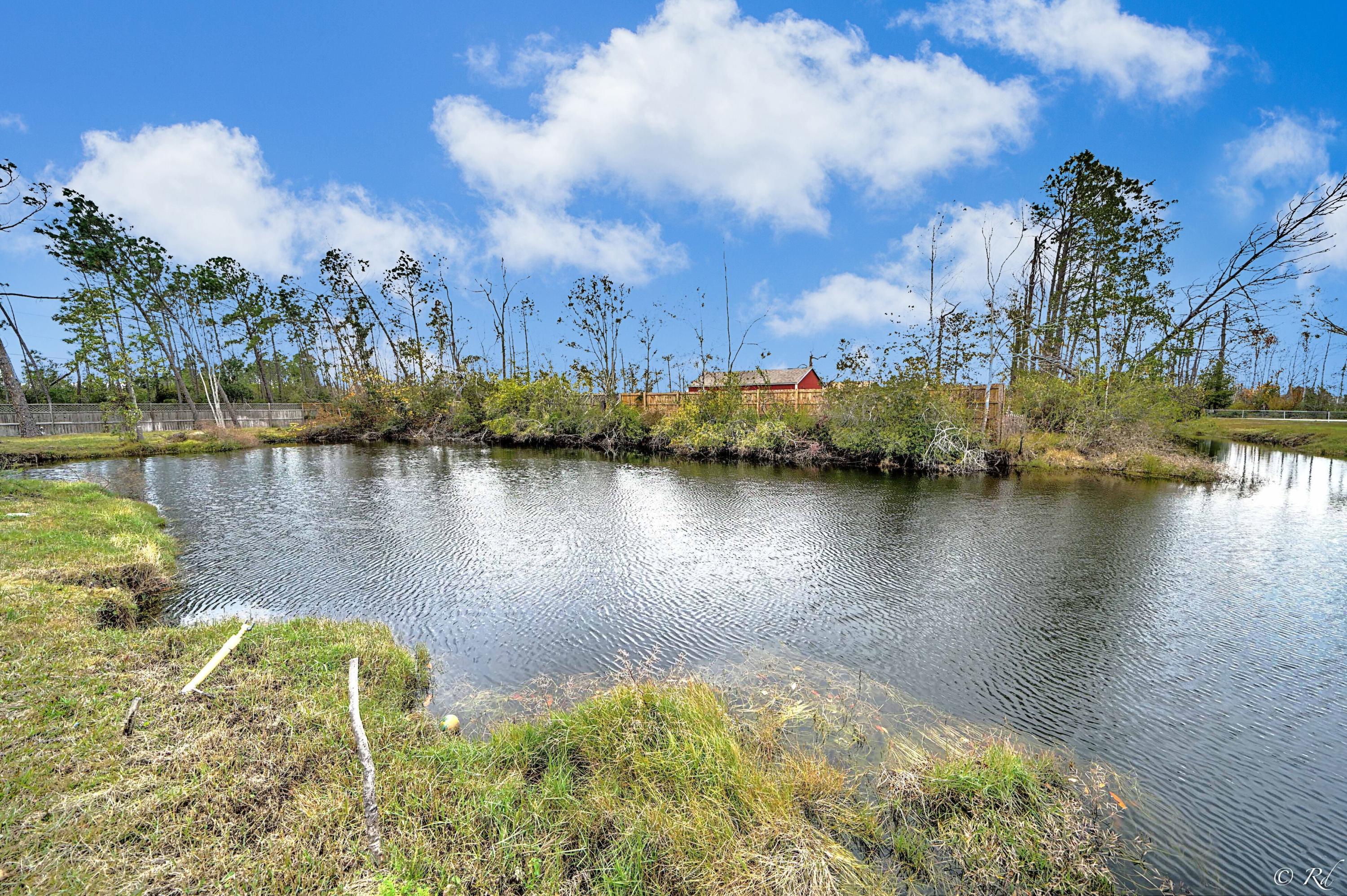 7020 Sandra Road Southport, FL 32409 - Photo 3 of 54