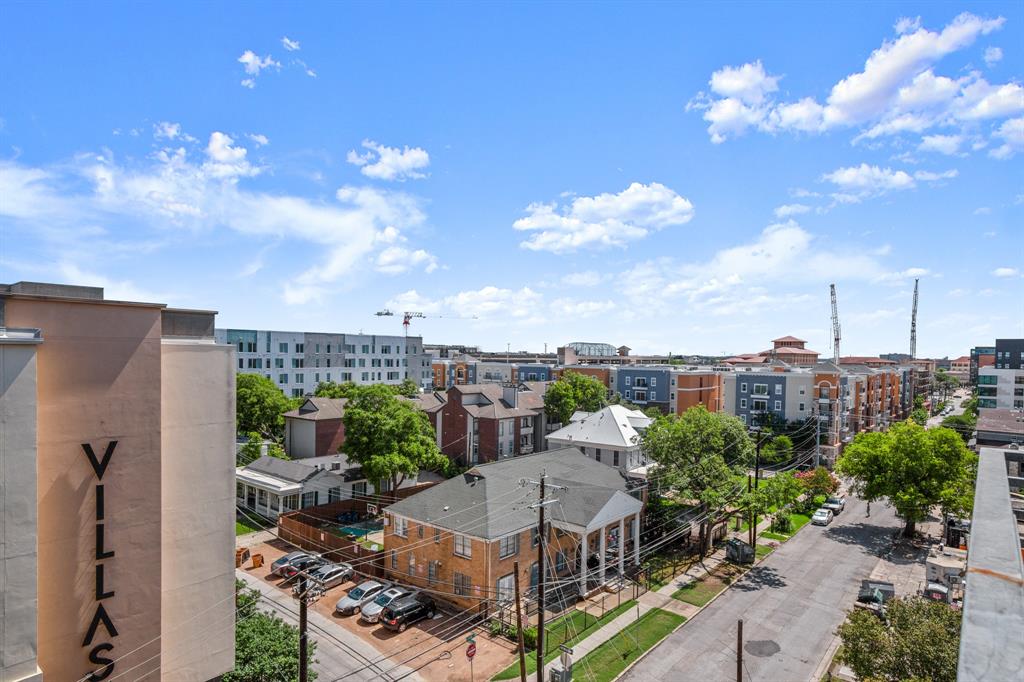 711 West 26th Street, Unit 700 Austin, TX 78705 - Photo 2 of 19 a view of a terrace