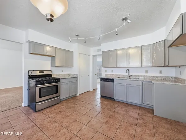 $255,900 | 2600 Gene Littler Drive, El Paso, TX 79936