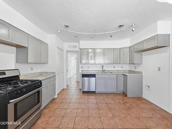 $255,900 | 2600 Gene Littler Drive, El Paso, TX 79936