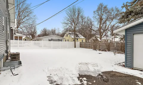 $349,900 | 219 12th Avenue West, Alexandria, MN 56308
