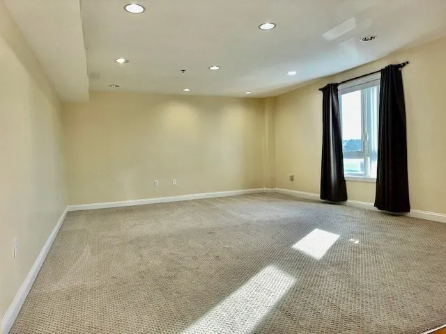 $2,800 | 24 Arsenal Street, Unit 41, Watertown, MA 02472