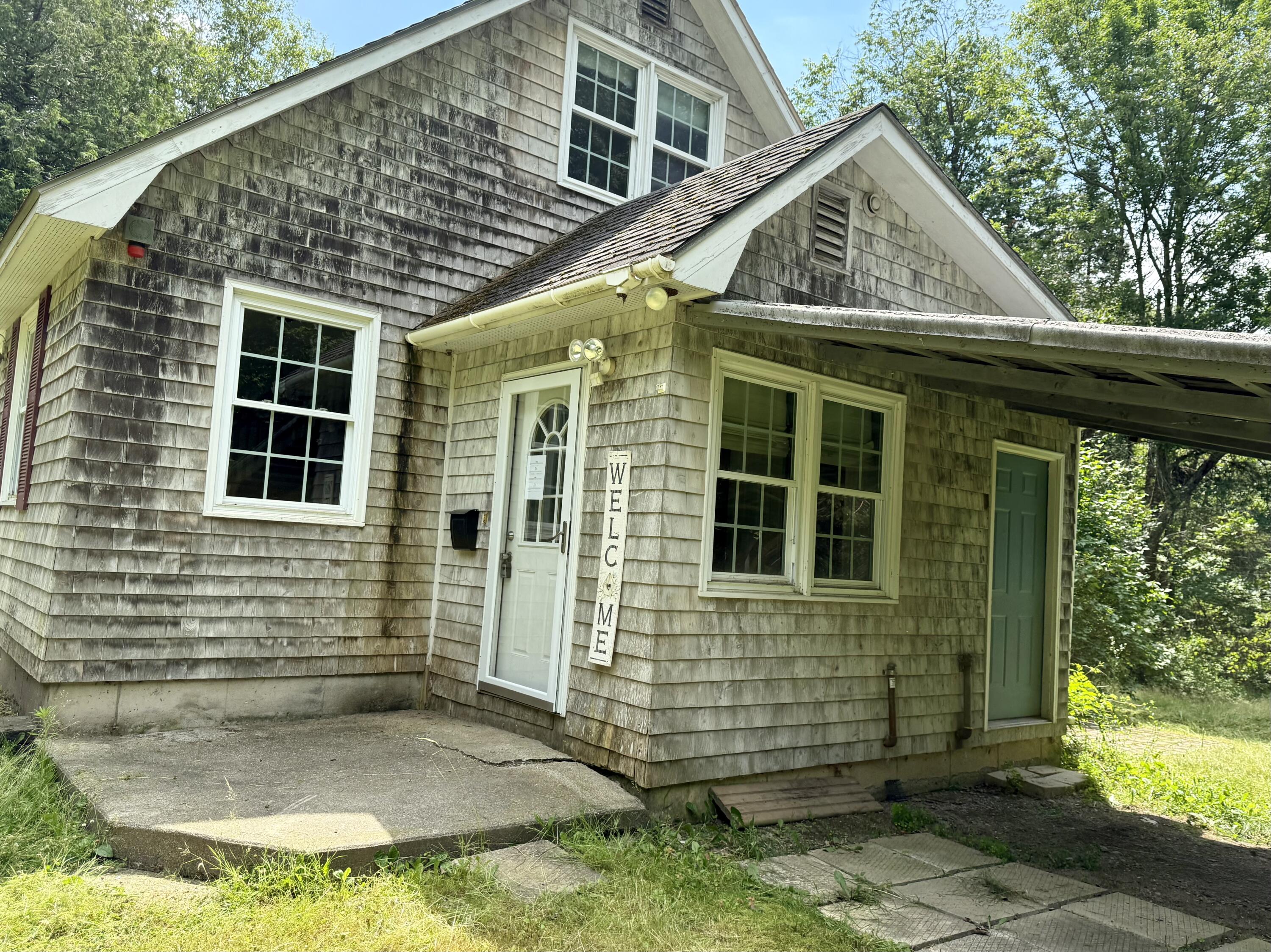 1606 Avenue Road Exeter, ME 04435 - Photo 4 of 57 IMG_1043