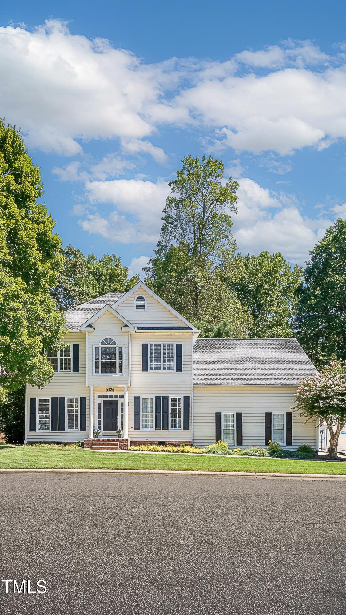 8600 Clivedon Drive Raleigh, NC 27615 - Photo 32 of 38 32_dsc03496-hdr-edit-gigapixel-standard