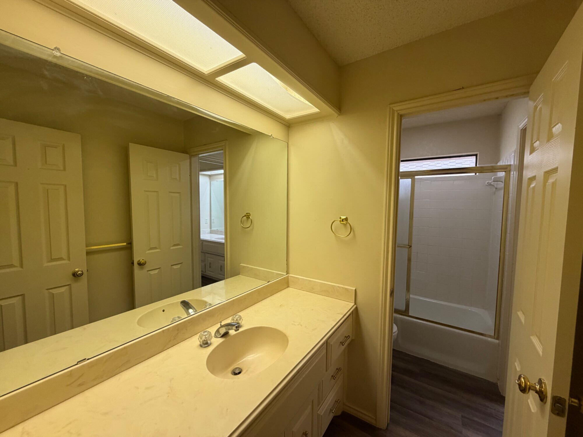 5806 78th Street Lubbock, TX 79424 - Photo 12 of 15 IMG_6872