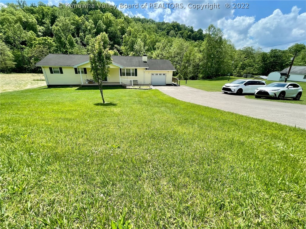 1621 Grapevine Road Charleston, WV 25320 - Photo 22 of 29 Gallery Image 22