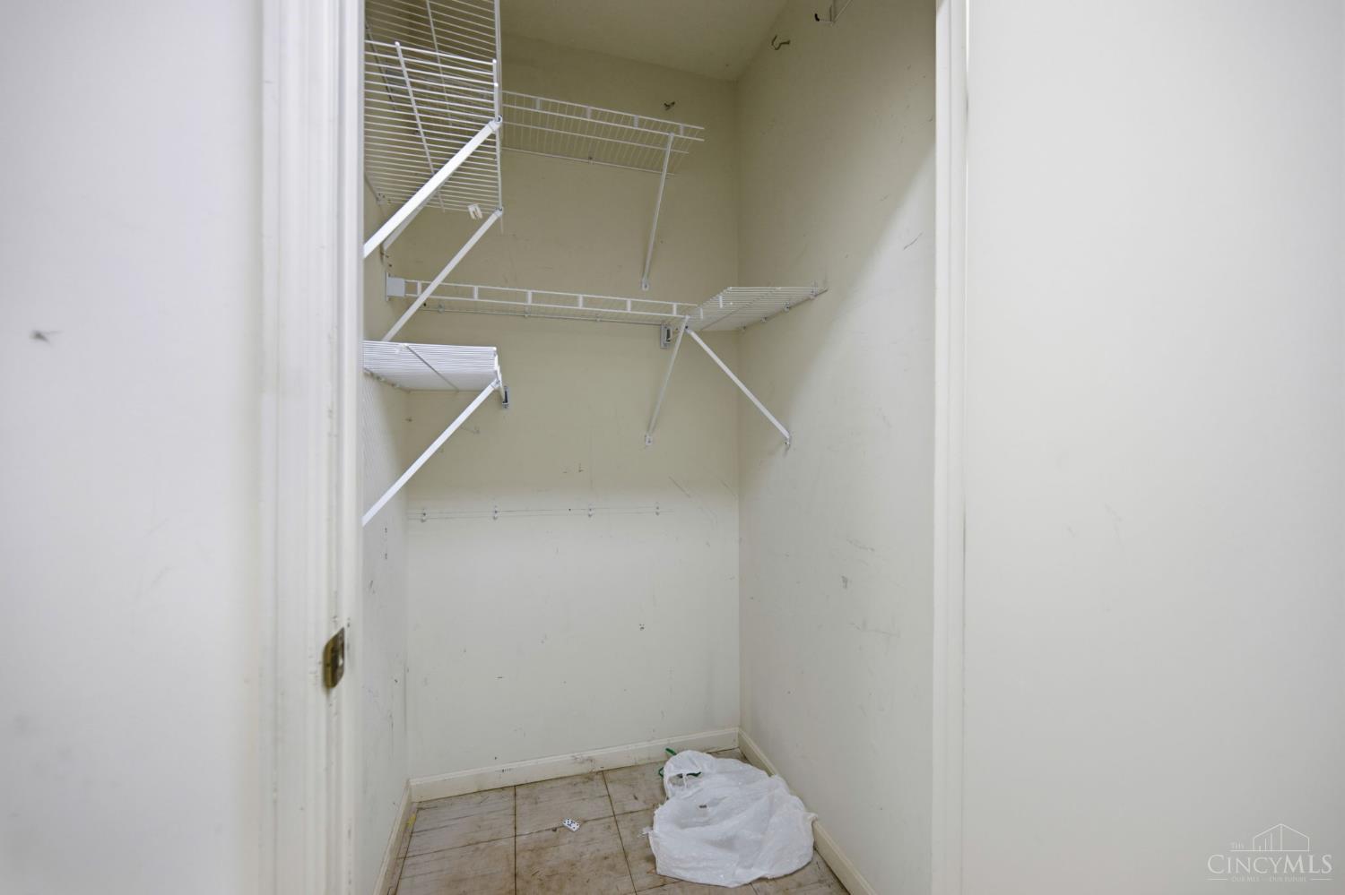 7633 Montgomery Road, Unit 3 Cincinnati, OH 45236 - Photo 30 of 37 Gallery Image 30