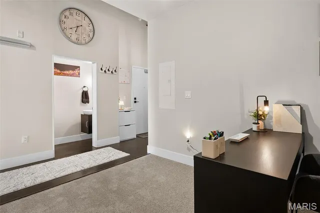 $230,000 | 4100 Forest Park Avenue, Unit 517, St. Louis, MO 63108