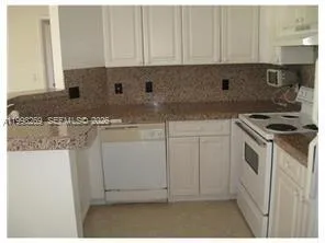 $2,200 | 19501 East Country Club Drive, Unit 9504, Aventura, FL 33180