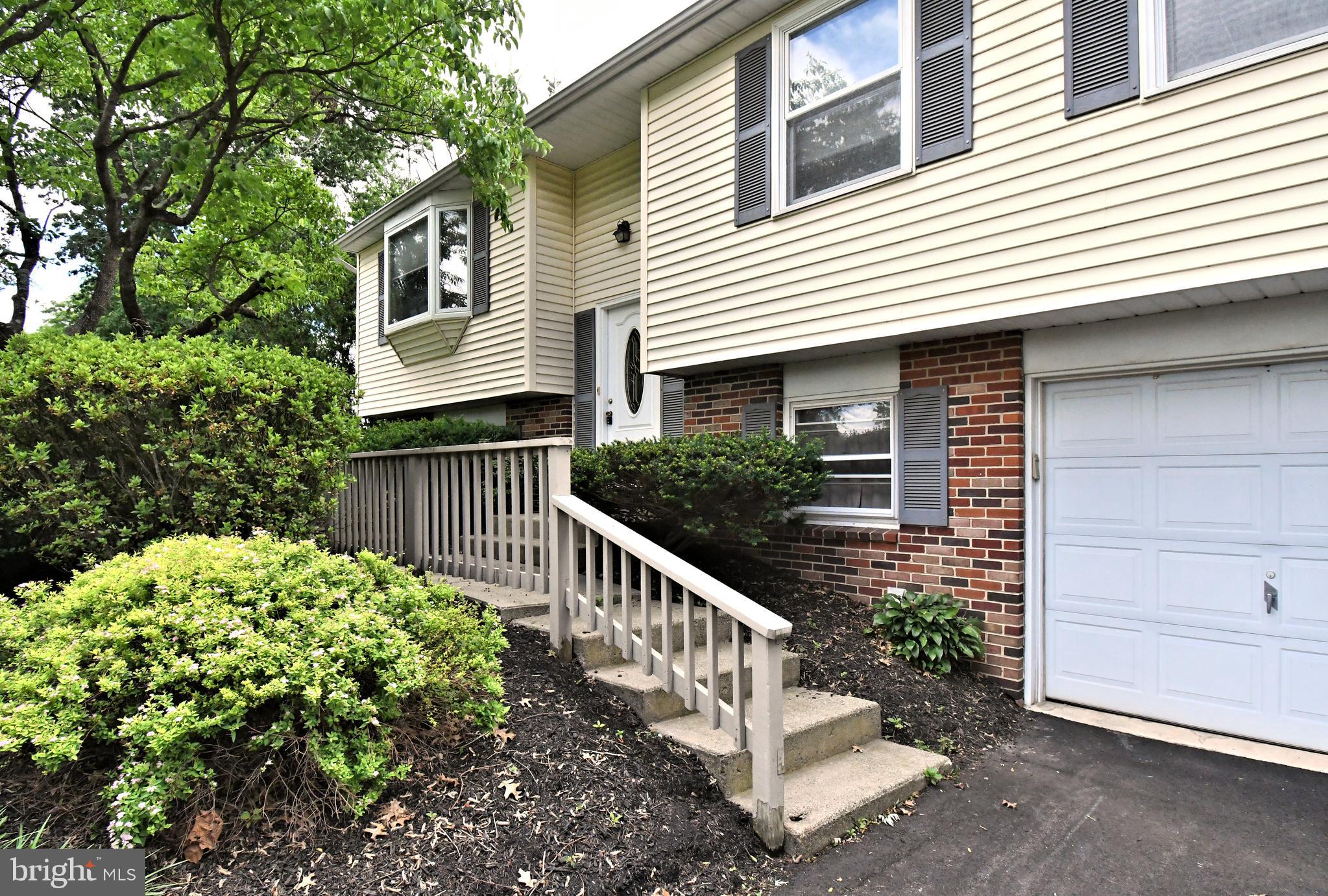 1002 Telegraph Road Perkasie, PA 18944 - Photo 2 of 47