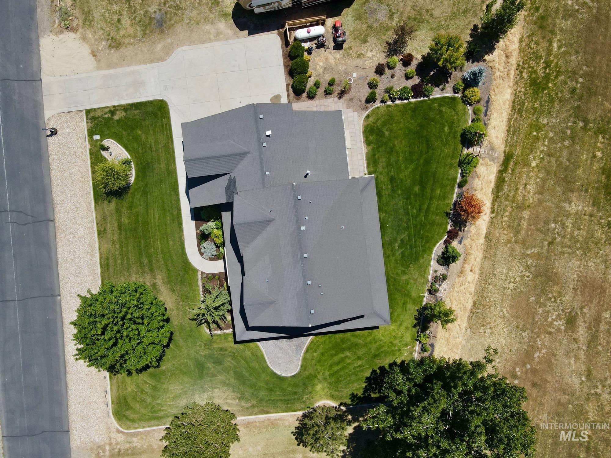 9299 Kemp Road Middleton, ID 83644 - Photo 50 of 50 Aerial perspective showcasing the property's layout