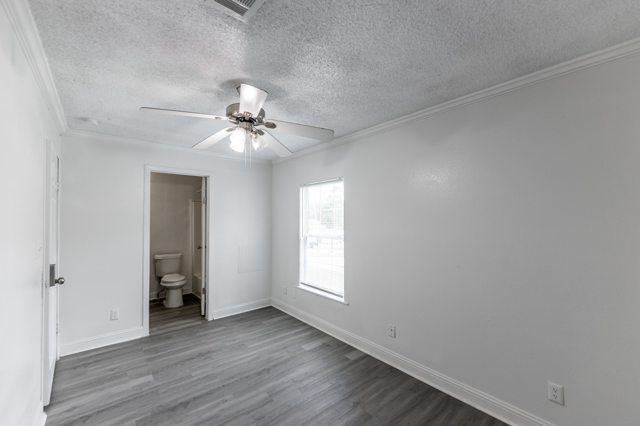 130 Varsity Drive Huntsville, TX 77340 - Photo 21 of 22 Photos show typical layout and finishes; actual unit may vary.