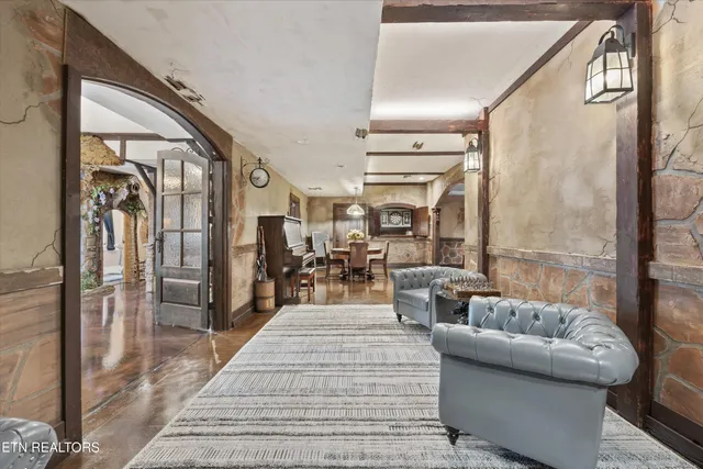 $749,900 | 312 Westwood Drive, Clinton, TN 37716