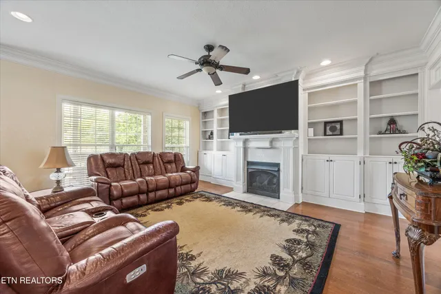 $749,900 | 312 Westwood Drive, Clinton, TN 37716