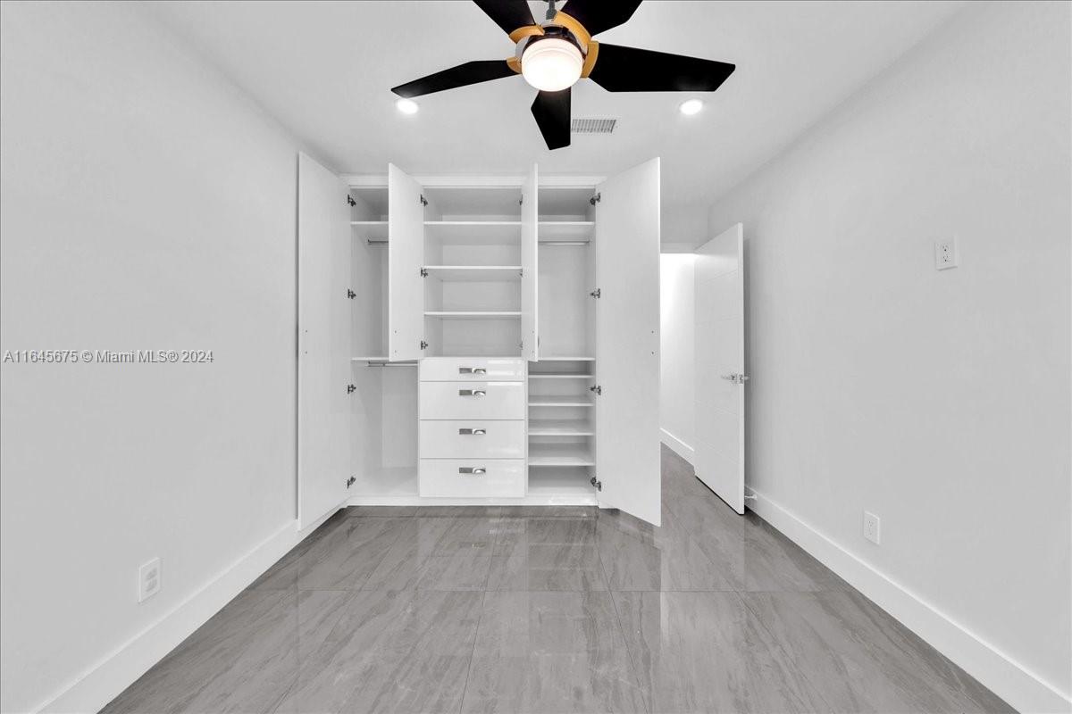 2373 Southwest 177th Terrace Miramar, FL 33029 - Photo 17 of 79