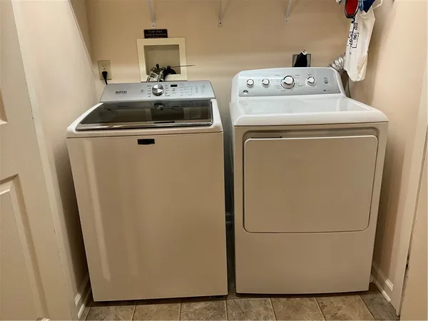 $349,900 | 370 Walker Drive, Canandaigua City, NY 14424