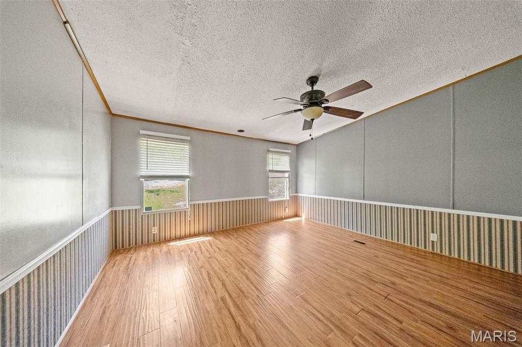 30125 Sunnyside Road Laquey, MO 65534 - Photo 16 of 33